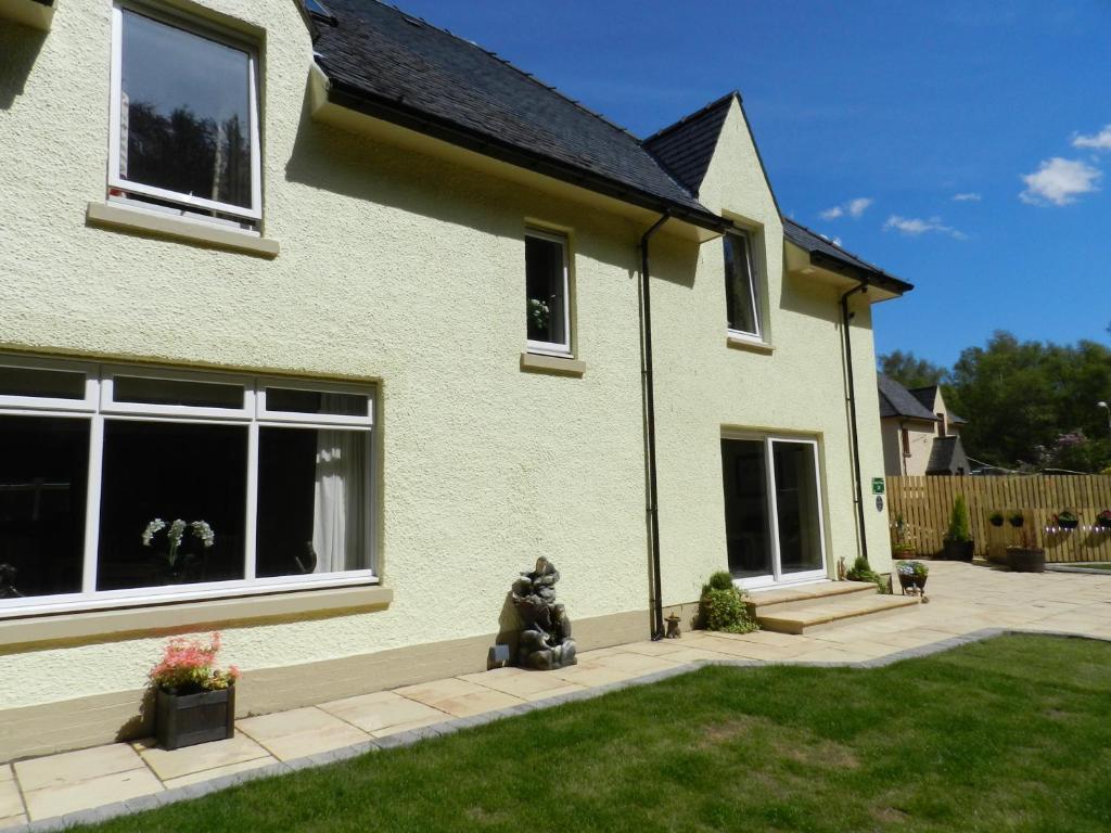 Forest View Guest House Kinlochleven Buitenkant foto